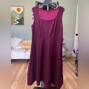 BloomChic Sleeveless Wine Midi A-Line Dress